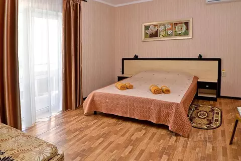 Комната Крым, Саки 14 сектор, 5