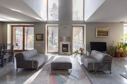 Дом в Московская область, Одинцовский городской округ, д. Немчиново 1 ...