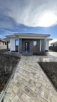Дом в Крым, Симферопольский район, Мирновское с/пос, с. Белоглинка ул. ...