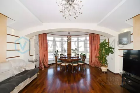 4-к кв. Омская область, Омск ул. 10 лет Октября, 43 (128.9 м)