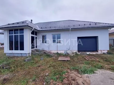 Дом в Тюменская область, Тюменский район, с. Кулаково ул. Кипарисовая, ...