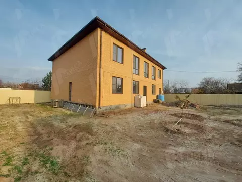 Дом в Астраханская область, Приволжский район, с. Осыпной Бугор ул. ...