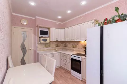 3-к кв. Тюменская область, Тюмень Антипино мкр, ул. Беловежская, 3к1 ...