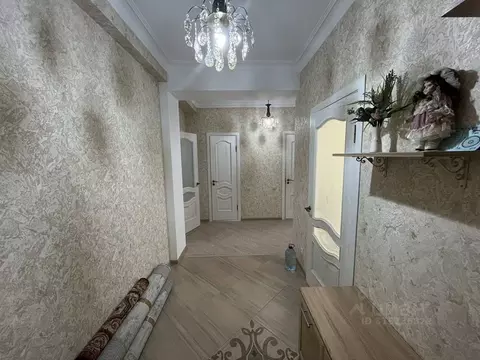 2-к кв. Дагестан, Каспийск ул. Байрамова, 23/1 (72.0 м)