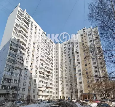 3-к кв. Москва проезд Черепановых, 38к1 (74.5 м)