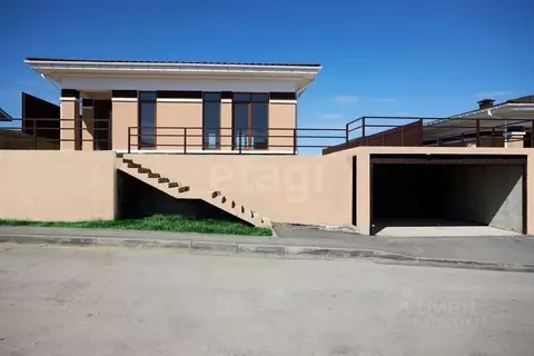 Дом в Крым, Симферопольский район, Мирновское с/пос, с. Белоглинка ул. ...