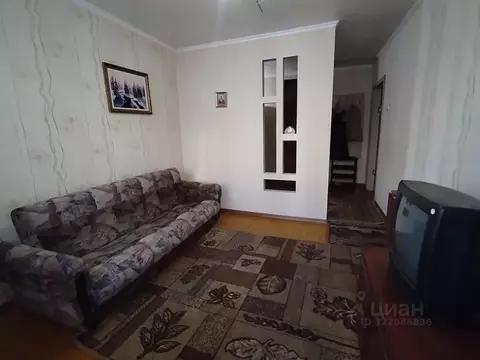 Комната Алтайский край, Барнаул ул. Георгия Исакова, 242 (17.4 м)