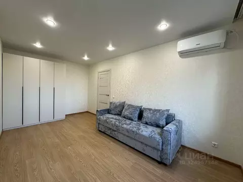 1-к кв. Татарстан, Казань ул. Александра Курынова, 4к3 (33.0 м)