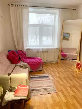 Комната Москва 3-й Новомихалковский проезд, 4 (16.0 м)