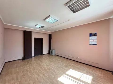 Офис в Пензенская область, Пенза ул. Суворова, 111 (25 м)