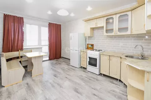 2-к кв. Тюменская область, Тюмень Амурская ул., 39 (57.0 м)