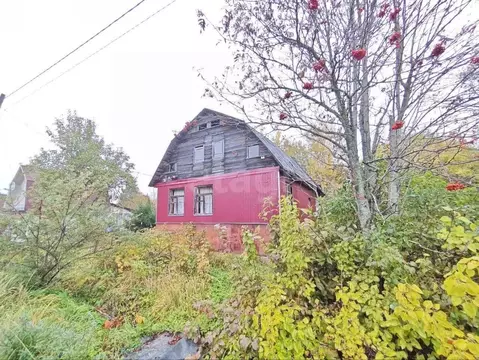 Дом в Ленинградская область, Волховский район, Кисельнинское с/пос, ...