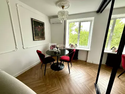 Продается 3-комнатная квартира