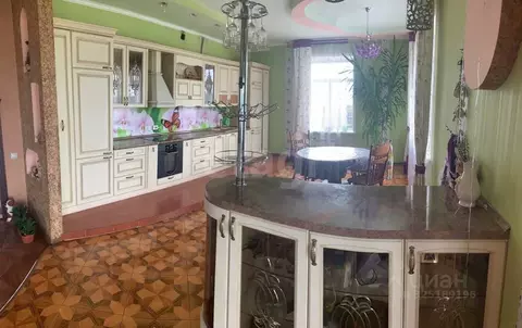 Дом в Иркутская область, Алзамай г. Нижнеудинский район, Алзамайское ...