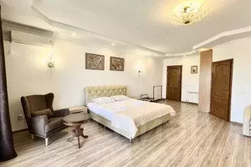 Дом в Крым, Феодосия Прибой тер., 8 (180 м)