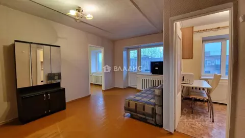 3-к кв. Оренбургская область, Новотроицк ул. Есенкова, 6 (54.0 м)