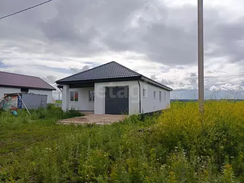 Дом в Башкортостан, Стерлитамакский район, Казадаевский сельсовет, с. ...