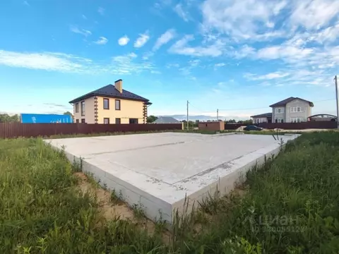 Участок в Калужская область, с. Перемышль ул. Михаила Замулаева (12.59 ...