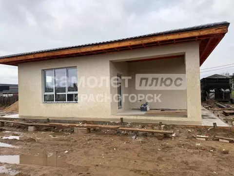 Дом в Московская область, Красногорск городской округ, д. Нефедьево ...