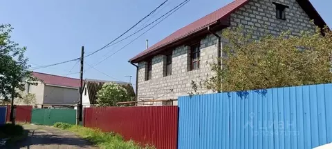 Дом в Волгоградская область, Волжский Волга СНТ, ул. 24-я Линия, 4 (97 ...