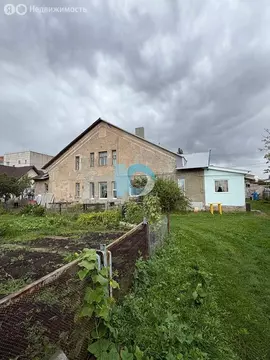 2-комнатная квартира: Октябрьский, кольцо Пугачёва, 12 (50 м)