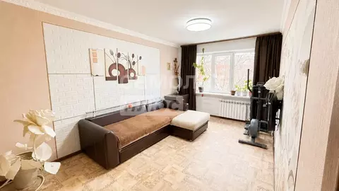 1-к кв. Омская область, Омск просп. Космический, 105 (29.0 м)