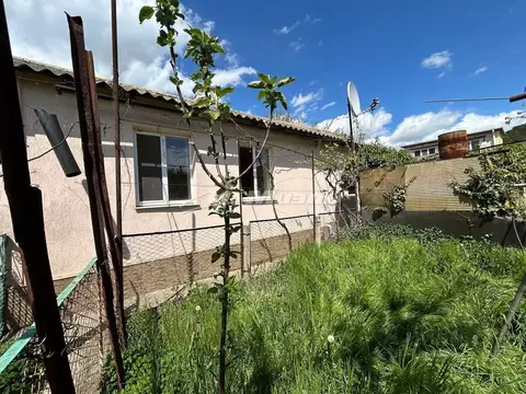 Дом в Крым, Алушта муниципальный округ, с. Приветное  (56 м)