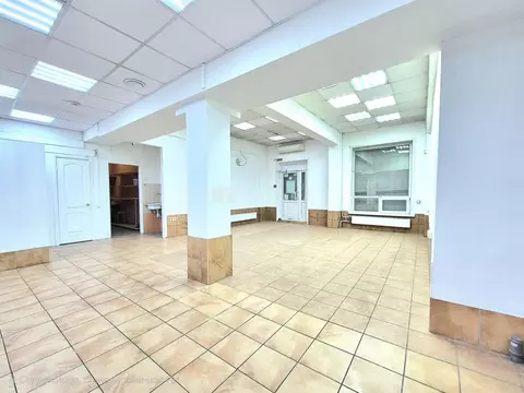 Помещение свободного назначения в Кемеровская область, Новокузнецк ул. ...