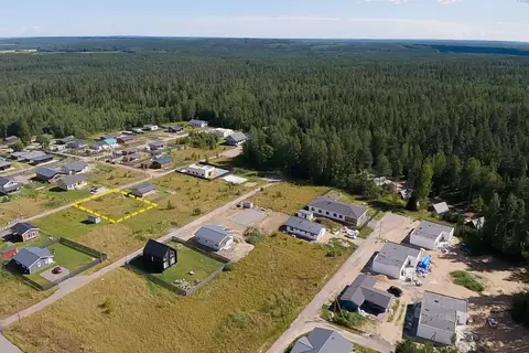Участок в Ленинградская область, Приозерский район, пос. Сосново ул. ...
