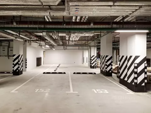 Гараж в Санкт-Петербург Миргородская ул., 1 (13 м)