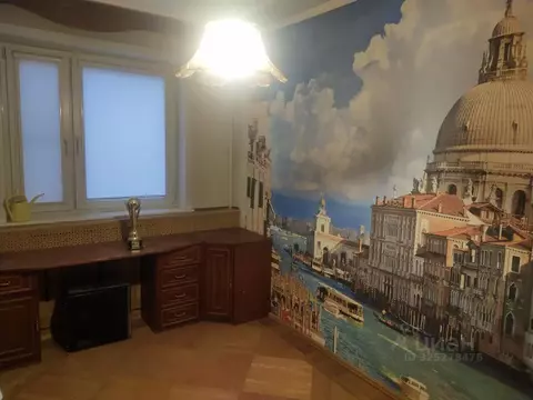 Комната Москва Осенний бул., 12К11 (17.0 м)