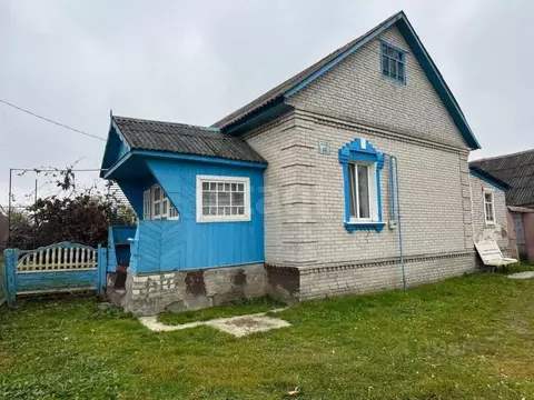 Дом в Брянская область, Брянский район, Отрадненское с/пос, д. Стаево ...