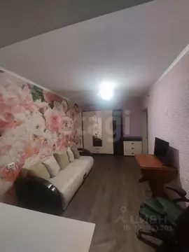 2-к кв. Ямало-Ненецкий АО, Новый Уренгой Советский мкр, 2/4 (52.8 м)