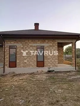 Дом в Крым, Симферопольский район, Перовское с/пос, с. Украинка ул. ...