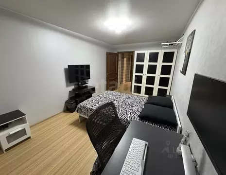 3-к кв. Саратовская область, Саратов ул. Имени Ю.И. Менякина, 8 (72.1 ...