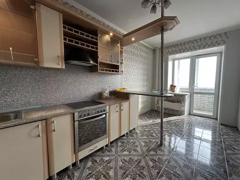 2-к кв. Хакасия, Абакан просп. Дружбы Народов, 20А (67.2 м)