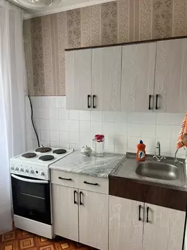 3-к кв. Кемеровская область, Новокузнецк ул. Тореза, 37 (58.0 м)