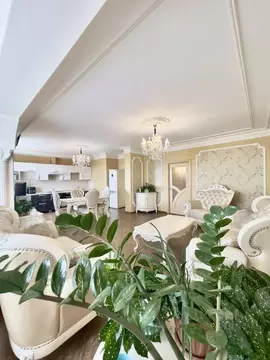 3-к кв. Хабаровский край, Хабаровск ул. Шеронова, 6 (98.6 м)