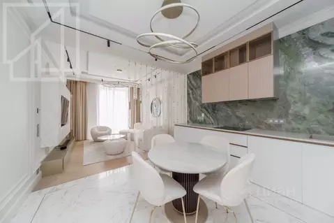 2-к кв. Москва Кутузовский просп., 12 (93.5 м)