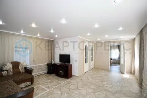 Дом в Омская область, Омск Ялтинская ул. (103 м)