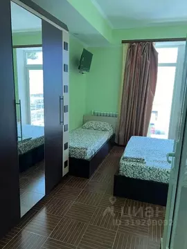 Комната Крым, Сакский район, Лесновское с/пос, с. Прибрежное ул. ...