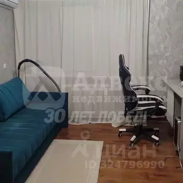 Студия Тюменская область, Тюмень ул. 50 лет ВЛКСМ, 91а (18.3 м)