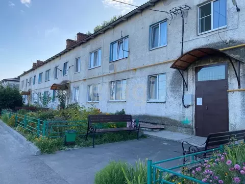 2-к кв. Брянская область, Выгоничи рп ул. Свердлова, 1 (45.9 м)