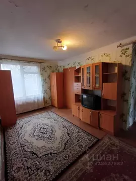 3-к кв. Санкт-Петербург, Санкт-Петербург, Колпино Павловская ул., 74 ...