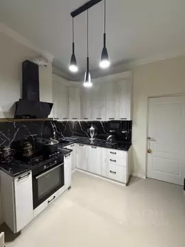 2-к кв. Кабардино-Балкария, Нальчик ул. Солнечная, 8к1 (52.0 м)