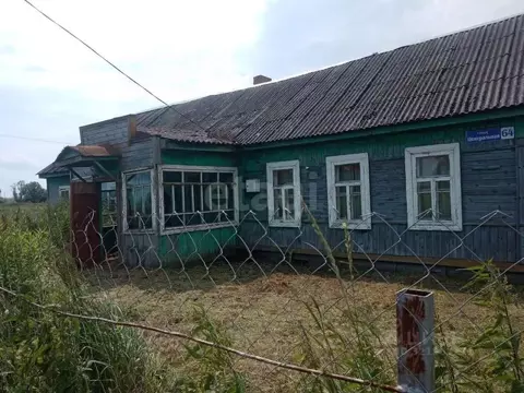 Дом в Брянская область, Карачевский район, Бошинское с/пос, с. Юрасово ...