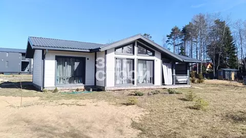 Дом в Ленинградская область, Приозерский район, Сосновское с/пос, ...