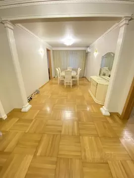 5-к кв. Москва ул. Шверника, 11К3 (150.0 м)