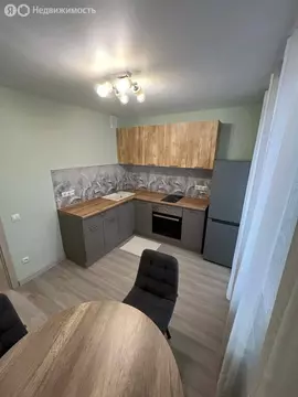 1-комнатная квартира: Тюмень, улица Монтажников, 38 (37 м)