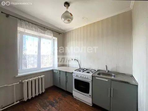 3-комнатная квартира: Омск, Нефтезаводская улица, 36В (55 м)